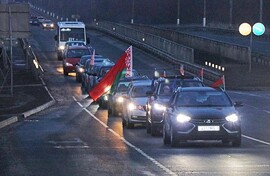 За сильную и процветающую Беларусь! В Рогачеве прошел патриотический автопробег